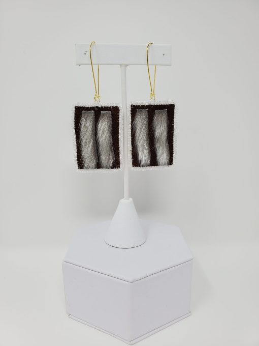 Bison leather earrings with sealskin tusks (white beads) - Image 3