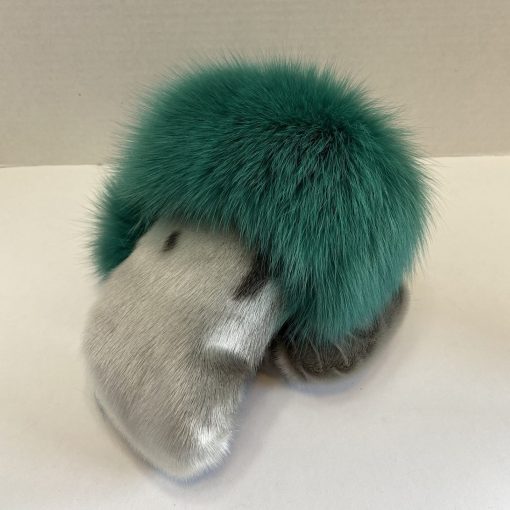 Curved Sealskin Mitts (Green Cuff)