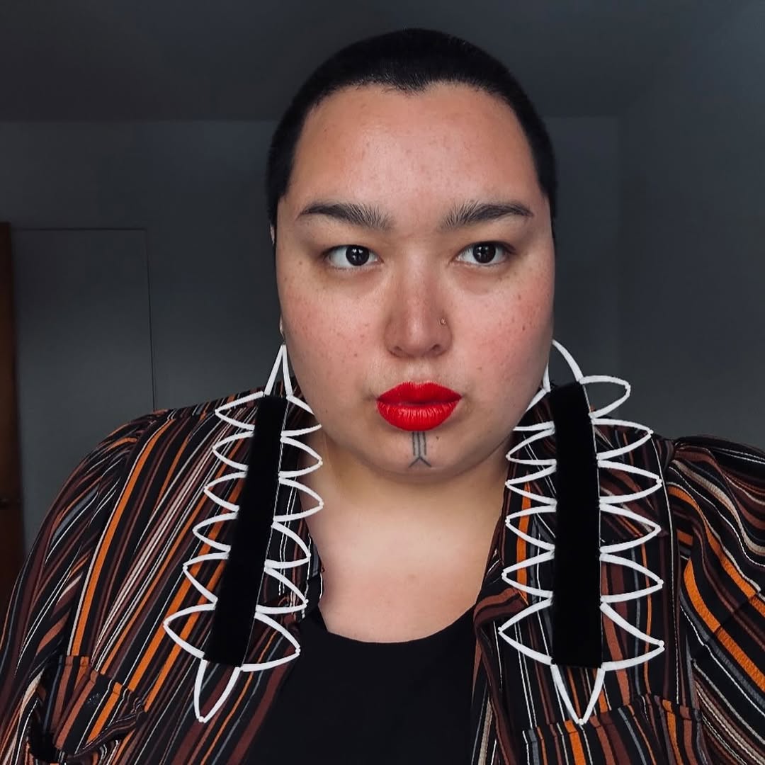 Black Seal Fur Earrings with Dentalium Shell - Image 2