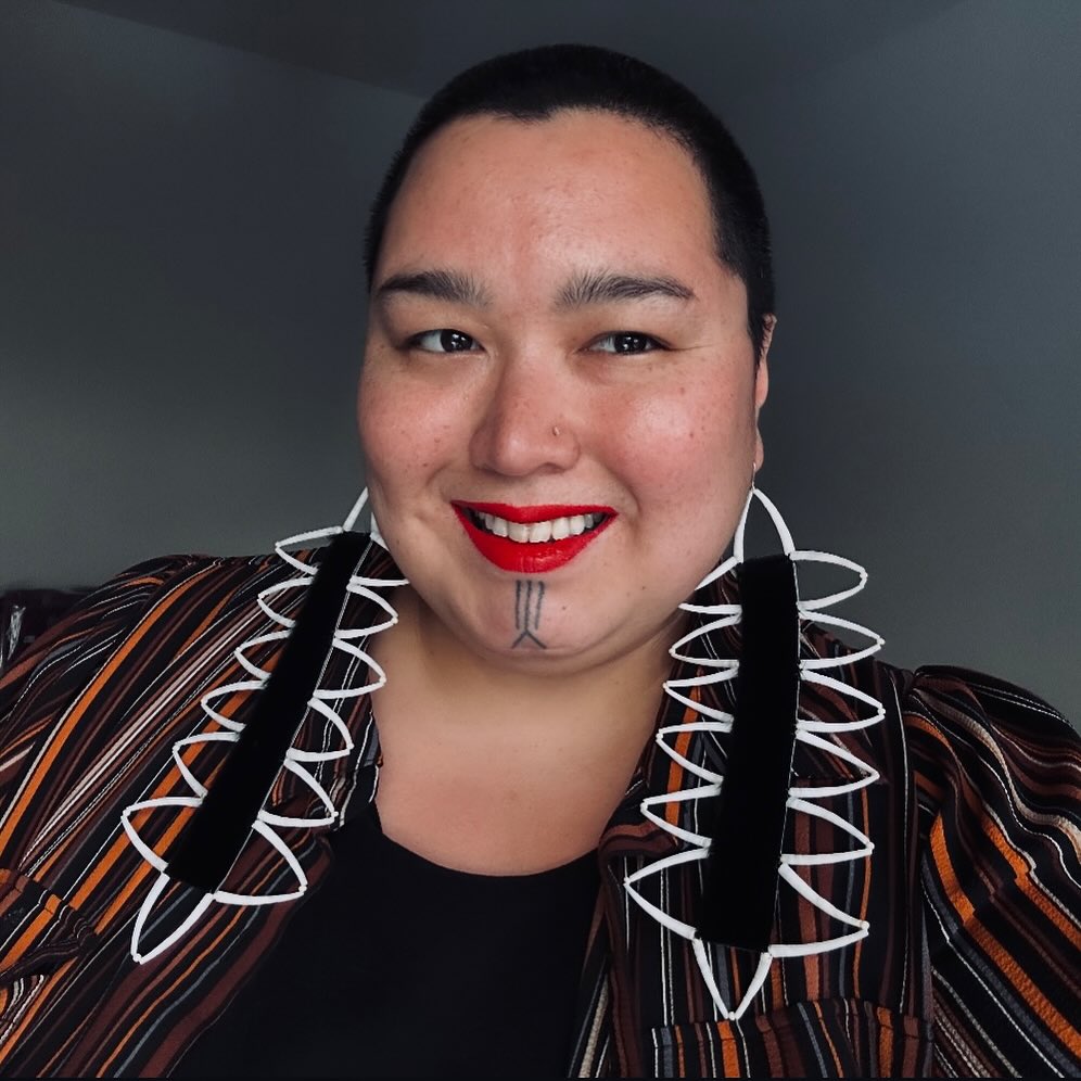 Black Seal Fur Earrings with Dentalium Shell - Image 3