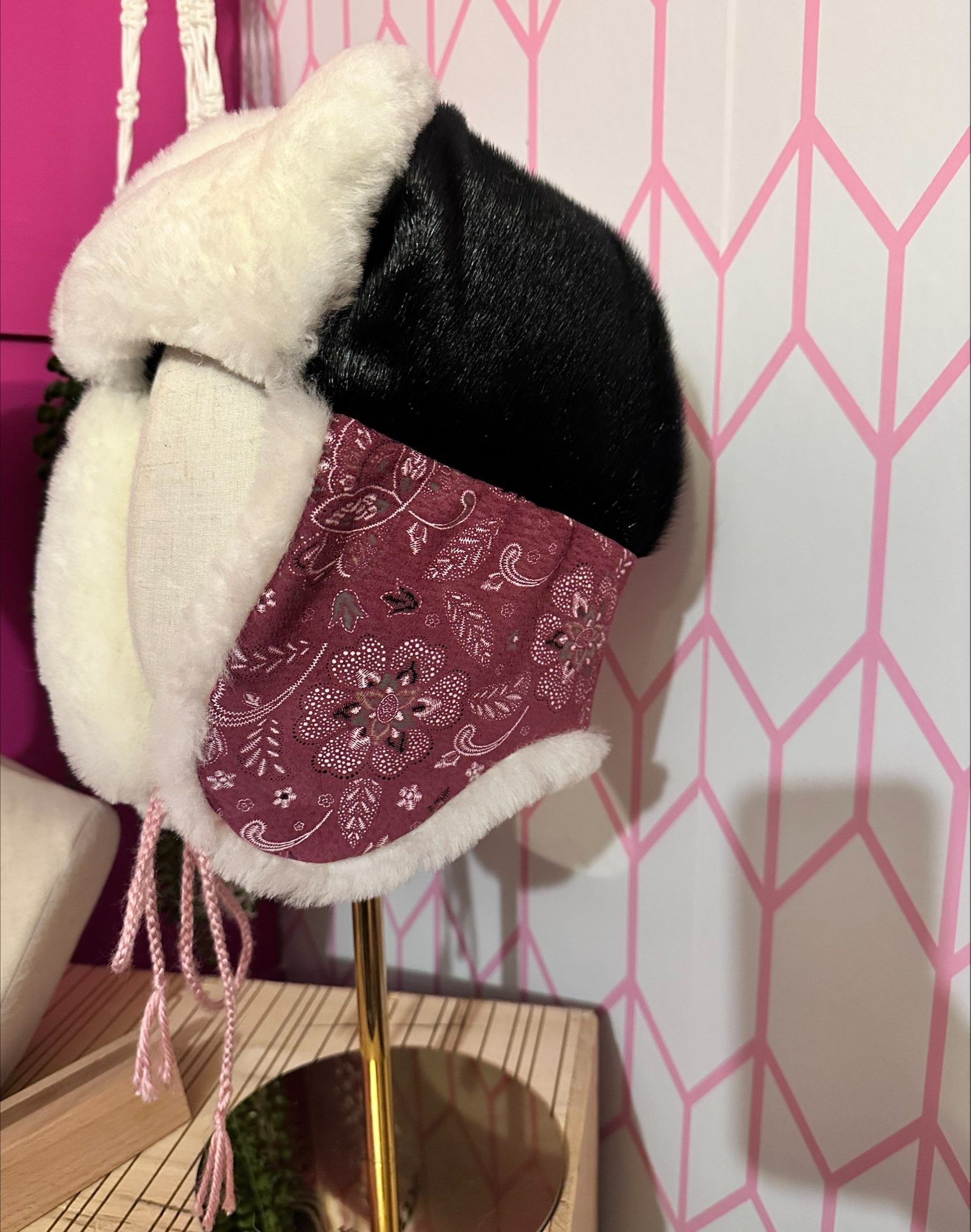 Trapper Hat with Harp Sealskin and Printed Leather